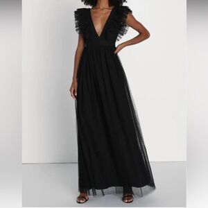 Black Mesh Ruffled Backless Maxi Dress